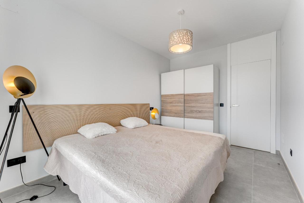 Modern New Apartment Las Terrazas De Costa Adeje. Heated Pool, Big Terrace And Private Parking Bagian luar foto