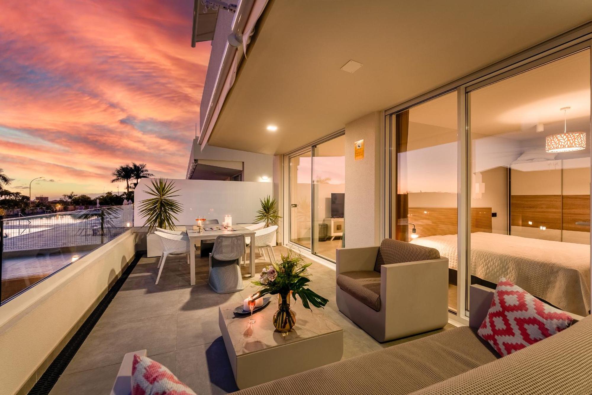 Modern New Apartment Las Terrazas De Costa Adeje. Heated Pool, Big Terrace And Private Parking Bagian luar foto